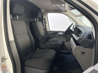 Volkswagen Transporter 2.0 TDI 150pk L1H1 Comfortline Trekhaak Parkeersensoren Cruise Control Airco 2