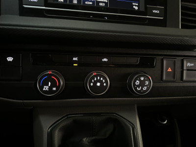 Volkswagen Transporter 2.0 TDI 150pk L1H1 Comfortline Trekhaak Parkeersensoren Cruise Control Airco 21
