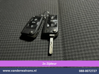 Volkswagen Transporter 2.0 TDI 150pk L1H1 Inrichting Euro6 Airco | 2x Zijdeur | 2500kg Trekhaak | Parkeersensoren foto 16