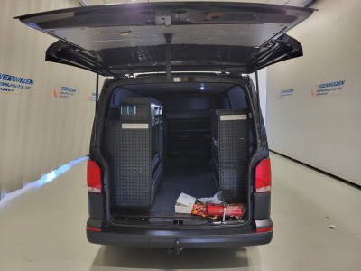 Volkswagen Transporter 2.0TDI 150pk L2/H1 Automaat Inrichting Euro 6! foto 6