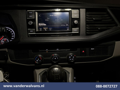 Volkswagen Transporter 2.0 TDI 150pk L2H1 Euro6 Airco | Camera | Apple Carplay | 2500kg Trekhaak | Cruisecontrol Android Auto, Parkeersensoren, Leder, Bijrijdersbank 17