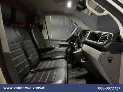 Volkswagen Transporter 2.0 TDI 150pk L2H1 Euro6 Airco | Camera | Apple Carplay | 2500kg Trekhaak | Cruisecontrol Android Auto, Parkeersensoren, Leder, Bijrijdersbank 6