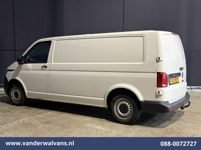 Volkswagen Transporter 2.0 TDI 150pk L2H1 Euro6 Airco | Camera | Apple Carplay | 2500kg Trekhaak | Cruisecontrol Android Auto, Parkeersensoren, Leder, Bijrijdersbank 9