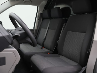 Volkswagen Transporter 2.0 TDI DSG 150 PK Lang 3-Zits, Airco, Cruise, Apple Carplay, Camera, DAB, PDC, Trekhaak, 18 10