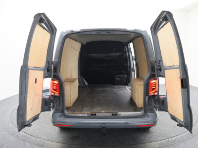 Volkswagen Transporter 2.0 TDI DSG 150 PK Lang 3-Zits, Airco, Cruise, Apple Carplay, Camera, DAB, PDC, Trekhaak, 18 15