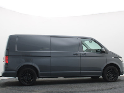 Volkswagen Transporter 2.0 TDI DSG 150 PK Lang 3-Zits, Airco, Cruise, Apple Carplay, Camera, DAB, PDC, Trekhaak, 18 8