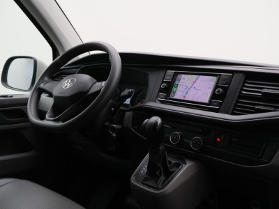 Volkswagen Transporter 2.0 TDI DSG L2H1 Leer, 3-Zits, Camera, Cruise, Airco, Apple Carplay, SideSteps, Elektrisch Pakket, 18 foto 2