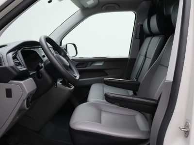 Volkswagen Transporter 2.0 TDI DSG L2H1 Leer, 3-Zits, Camera, Cruise, Airco, Apple Carplay, SideSteps, Elektrisch Pakket, 20 foto 10