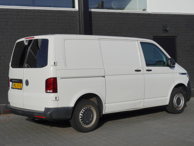 Volkswagen Transporter 2.0 TDI EURO 6 - Airco - Cruise - Carplay - €13.950,- Excl. foto 2