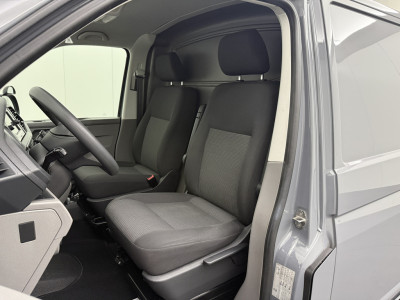 Volkswagen Transporter 2.0TDI Grey Edition | Achterdeuren | Multimedia | Airco | Cruise foto 20