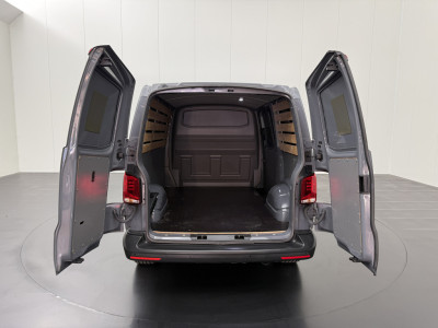 Volkswagen Transporter 2.0TDI Grey Edition | Achterdeuren | Multimedia | Airco | Cruise foto 4