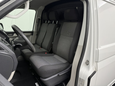 Volkswagen Transporter 2.0TDI Imperiaal | Trekhaak | Airco | 3-Zits | Kastinrichting | Achterdeuren foto 18