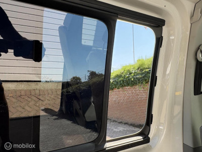 Volkswagen Transporter 2.0 TDI L1H1 140 pk Marge, Airco, Cruise Control 12