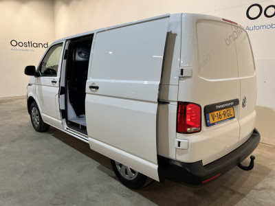 Volkswagen Transporter 2.0 TDI L1H1 150 PK Automaat / Euro 6 / Schuifdeur L + R / Airco / CarPlay / Cruise Control / Trekhaak / PDC / 3-Zits / 85.100 KM !! foto 14