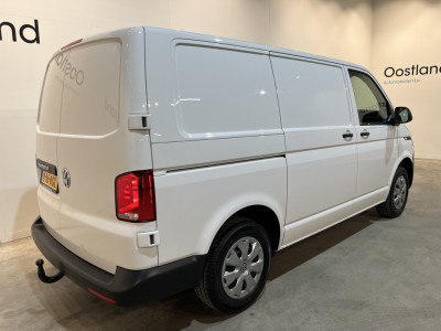 Volkswagen Transporter 2.0 TDI L1H1 150 PK Automaat / Euro 6 / Schuifdeur L + R / Airco / CarPlay / Cruise Control / Trekhaak / PDC / 3-Zits / 85.100 KM !! foto 18