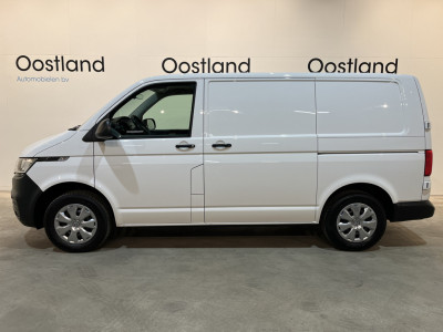 Volkswagen Transporter 2.0 TDI L1H1 150 PK Automaat / Euro 6 / Schuifdeur L + R / Airco / CarPlay / Cruise Control / Trekhaak / PDC / 3-Zits / 85.100 KM !! foto 5