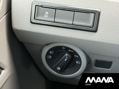 Volkswagen Transporter 2.0 TDI L1H1 150pk Automaat LM velgen Cruise Sensoren Airco foto 16