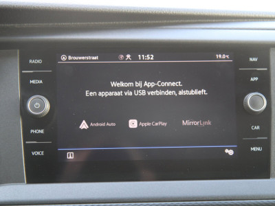 Volkswagen Transporter 2.0 TDI L1H1 30 / 3-Pers. / AppConnect / Nw Model foto 18