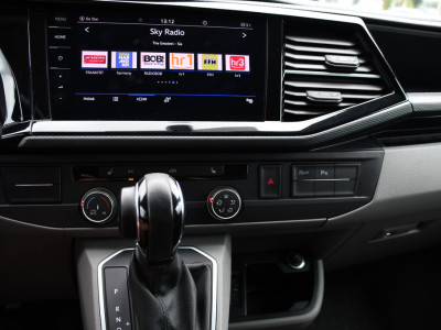 Volkswagen Transporter 2.0 TDI L1H1 30 4Motion Bulli Virtual, Camera, Carplay, 199pk, 4x4, LED, Automaat. Sensoren, Stoelverwarming, Trekhaak, Uniek! foto 20