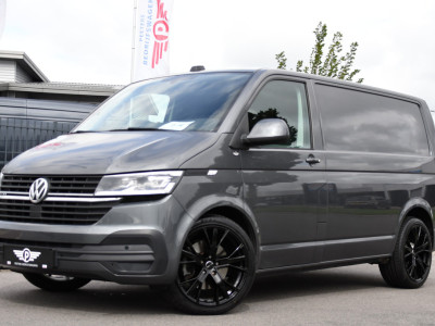 Volkswagen Transporter 2.0 TDI L1H1 30 4Motion Bulli Virtual, Camera, Carplay, 199pk, 4x4, LED, Automaat. Sensoren, Stoelverwarming, Trekhaak, Uniek! foto 4