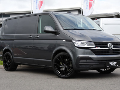 Volkswagen Transporter 2.0 TDI L1H1 30 4Motion Bulli Virtual, Camera, Carplay, 199pk, 4x4, LED, Automaat. Sensoren, Stoelverwarming, Trekhaak, Uniek! foto 5