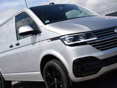 Volkswagen Transporter 2.0 TDI L1H1 30 PB Edition MARGE! Adaptieve Cruise, Camera, Carplay, LED, 2 x Schuifdeur, Stoelverwarming, Multimedia, Uniek! 17
