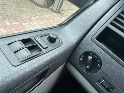 Volkswagen Transporter 2.0 TDI L1H1 AUTOMAAT 141.990 km.! 140 PK!!! MARGE foto 39