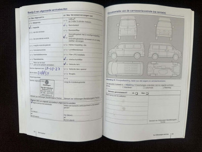 Volkswagen Transporter 2.0 TDI L1H1 AUTOMAAT Marge 140 PK!!! 3 Persoons foto 12