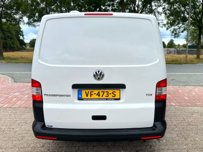 Volkswagen Transporter 2.0 TDI L1H1 AUTOMAAT Marge 140 PK!!! 3 Persoons foto 6