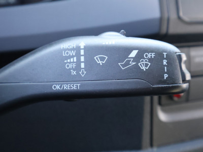 Volkswagen Transporter 2.0 TDI L1 H1 Airco Geisoleerde Laadruimte foto 18