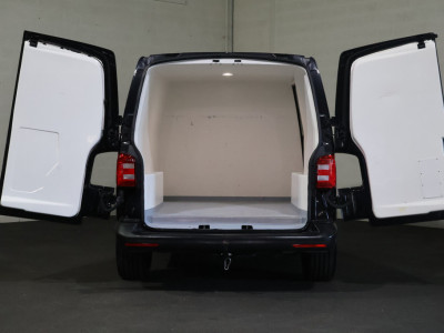 Volkswagen Transporter 2.0 TDI L1 H1 Airco Geisoleerde Laadruimte foto 3