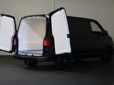 Volkswagen Transporter 2.0 TDI L1 H1 Airco Geisoleerde Laadruimte foto 5