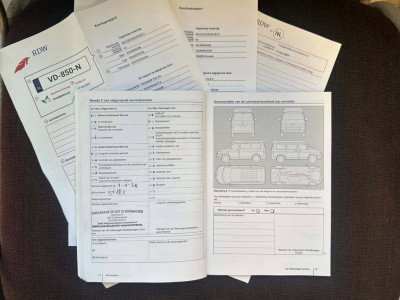 Volkswagen Transporter 2.0 TDI L1H1 BMT 140 PK Marge foto 11