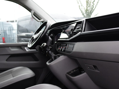 Volkswagen Transporter 2.0 TDI L1H1 Bulli Virtual, Camera, Cruise, Carplay, LED, Multimedia, 150pk, Leder, Uniek! foto 18