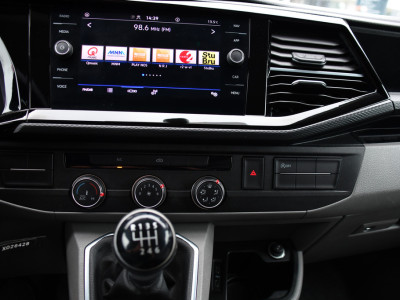 Volkswagen Transporter 2.0 TDI L1H1 Bulli Virtual, Camera, Cruise, Carplay, LED, Multimedia, 150pk, Leder, Uniek! foto 19