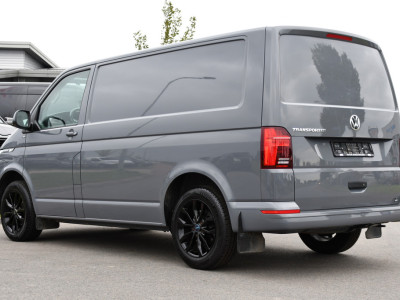 Volkswagen Transporter 2.0 TDI L1H1 Bulli Virtual, Camera, Cruise, Carplay, LED, Multimedia, 150pk, Leder, Uniek! foto 3