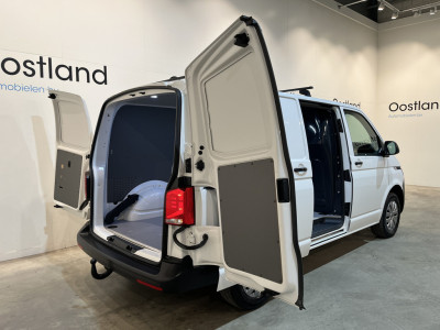 Volkswagen Transporter 2.0 TDI L1H1 / Euro 6 / Airco / CarPlay / Cruise Control / Trekhaak / PDC / 3-Zits foto 2