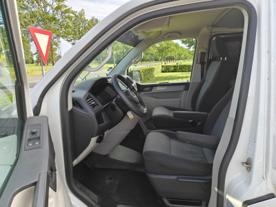 Volkswagen Transporter 2.0 TDI L1H1 Highline AIRCO/NAVI/DSG BJ 2016 foto 10
