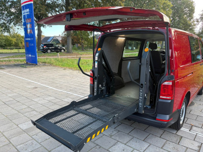 Volkswagen Transporter 2.0 TDI L1H1 Highline ROLSTOELBUS, elektrische klep, elektrisch lift, standkachel150 PK AUTOMAAT foto 20