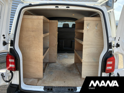 Volkswagen Transporter 2.0 TDI L1H1 Imperiaal Trekhaak Airco Carplay 11