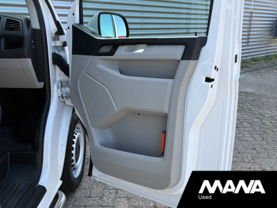 Volkswagen Transporter 2.0 TDI L1H1 Imperiaal Trekhaak Airco Carplay 12