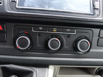 Volkswagen Transporter 2.0 TDI L1H1 PB Edition Camera, Airco, Trekhaak, Multimedia, 85pk, Radio, Uniek! foto 20