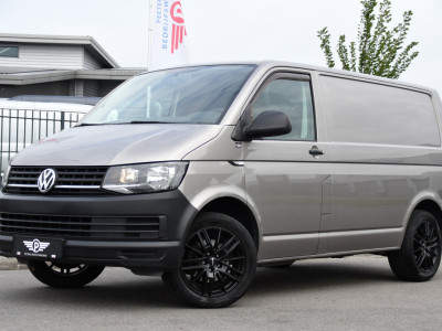 Volkswagen Transporter 2.0 TDI L1H1 PB Edition Camera, Airco, Trekhaak, Multimedia, 85pk, Radio, Uniek! foto 4