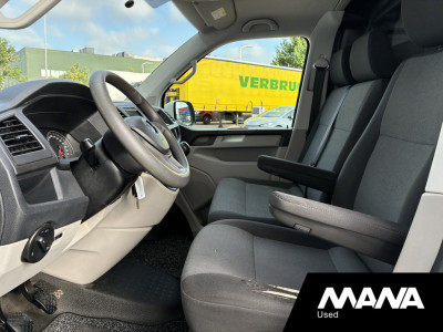 Volkswagen Transporter 2.0 TDI L1H1 Trekhaak Imperiaal Airco 13