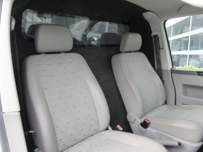 Volkswagen Transporter 2.0 TDI L1H1 airco trekhaak foto 12