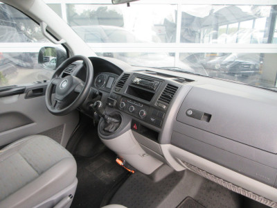 Volkswagen Transporter 2.0 TDI L1H1 airco trekhaak foto 8