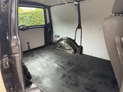Volkswagen Transporter 2.0 TDI L1H2 Highline Automaat EX BTW Airco foto 10