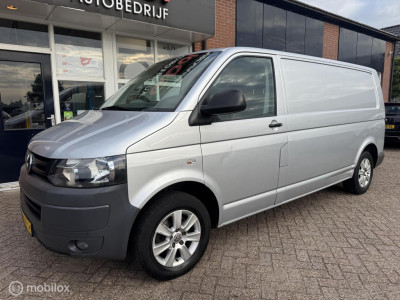 Volkswagen Transporter 2.0 TDI L2 140 pk lange uitvoering .