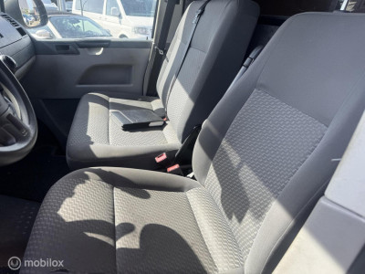 Volkswagen Transporter 2.0 TDI L2 140 pk lange uitvoering . foto 12