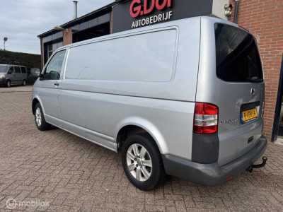 Volkswagen Transporter 2.0 TDI L2 140 pk lange uitvoering . foto 4